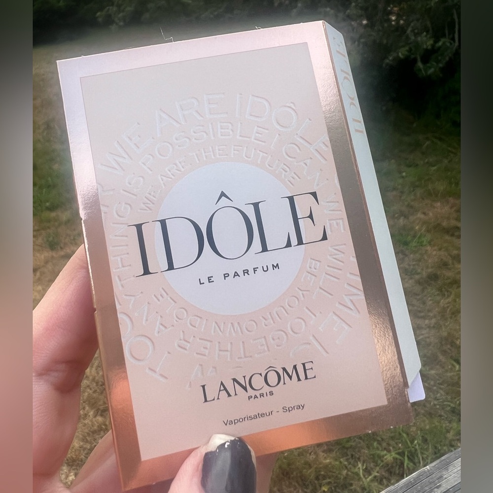Lancome Idôle Le Parfum Sample Vial NWT